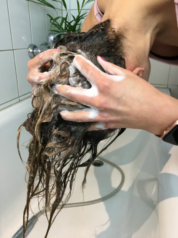 Haare waschen