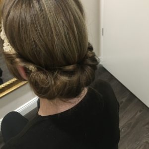 Einfache Frisur für Anfänger Klassische, einfache Frisur für Anfänger